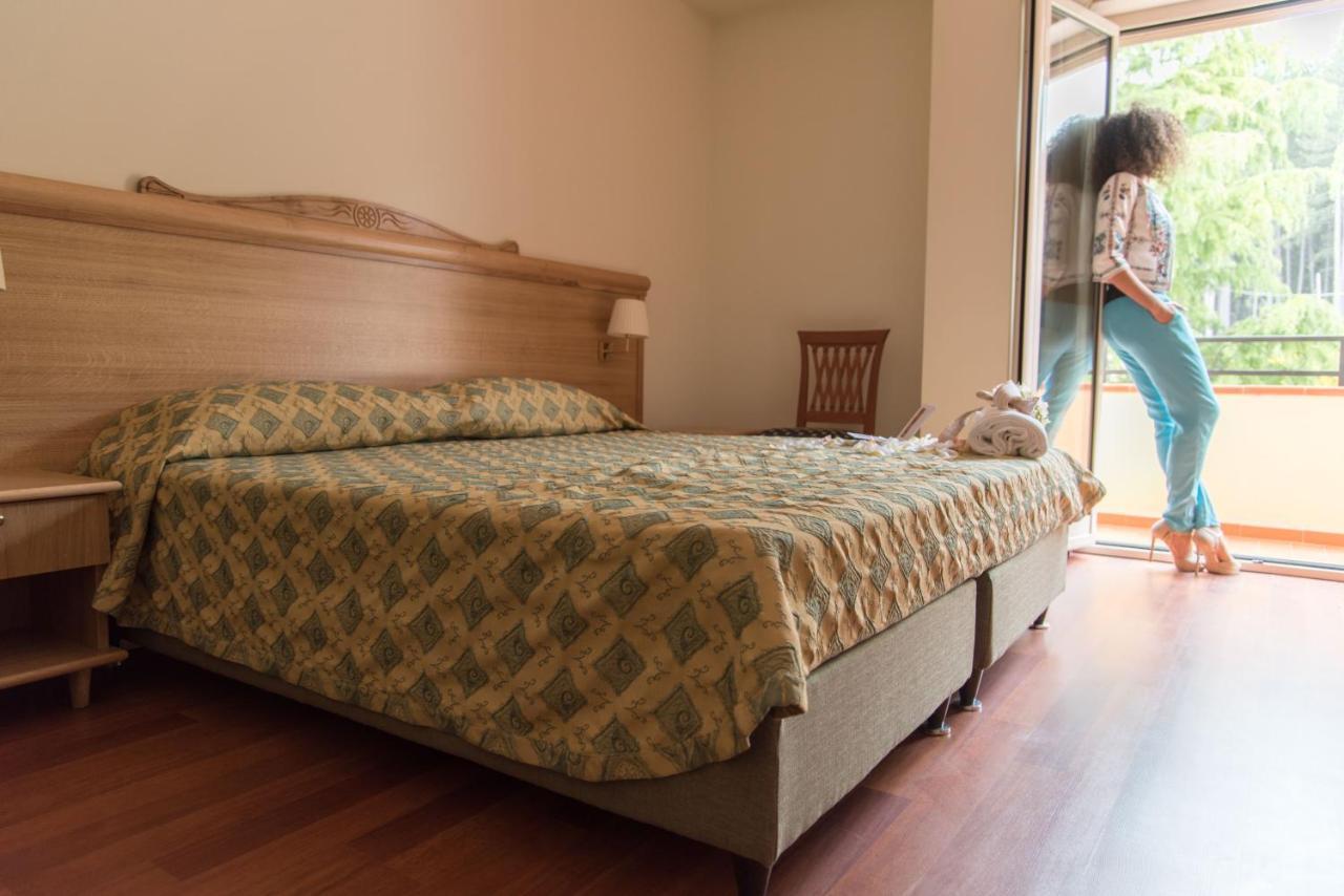 Hotel Park 108 Sport&Wellness Lorica Bagian luar foto
