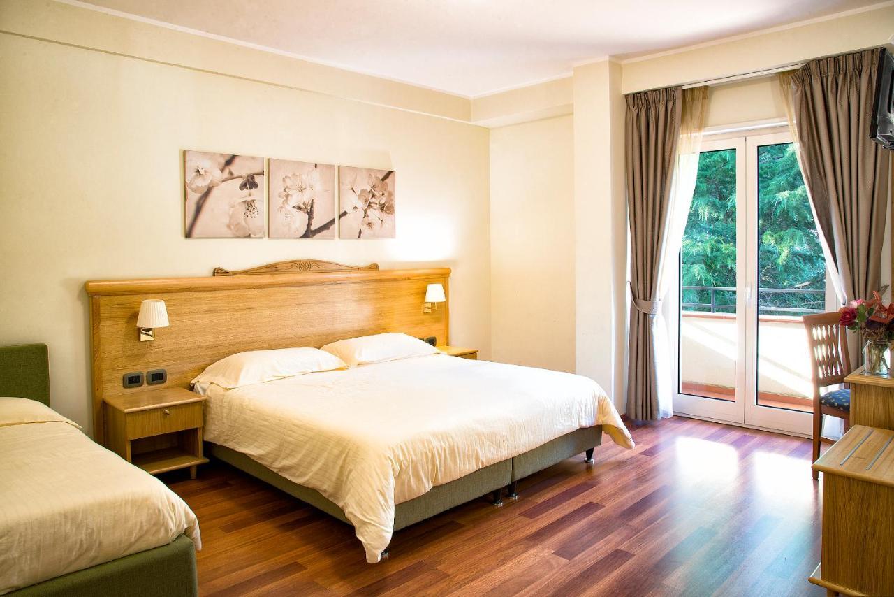 Hotel Park 108 Sport&Wellness Lorica Bagian luar foto