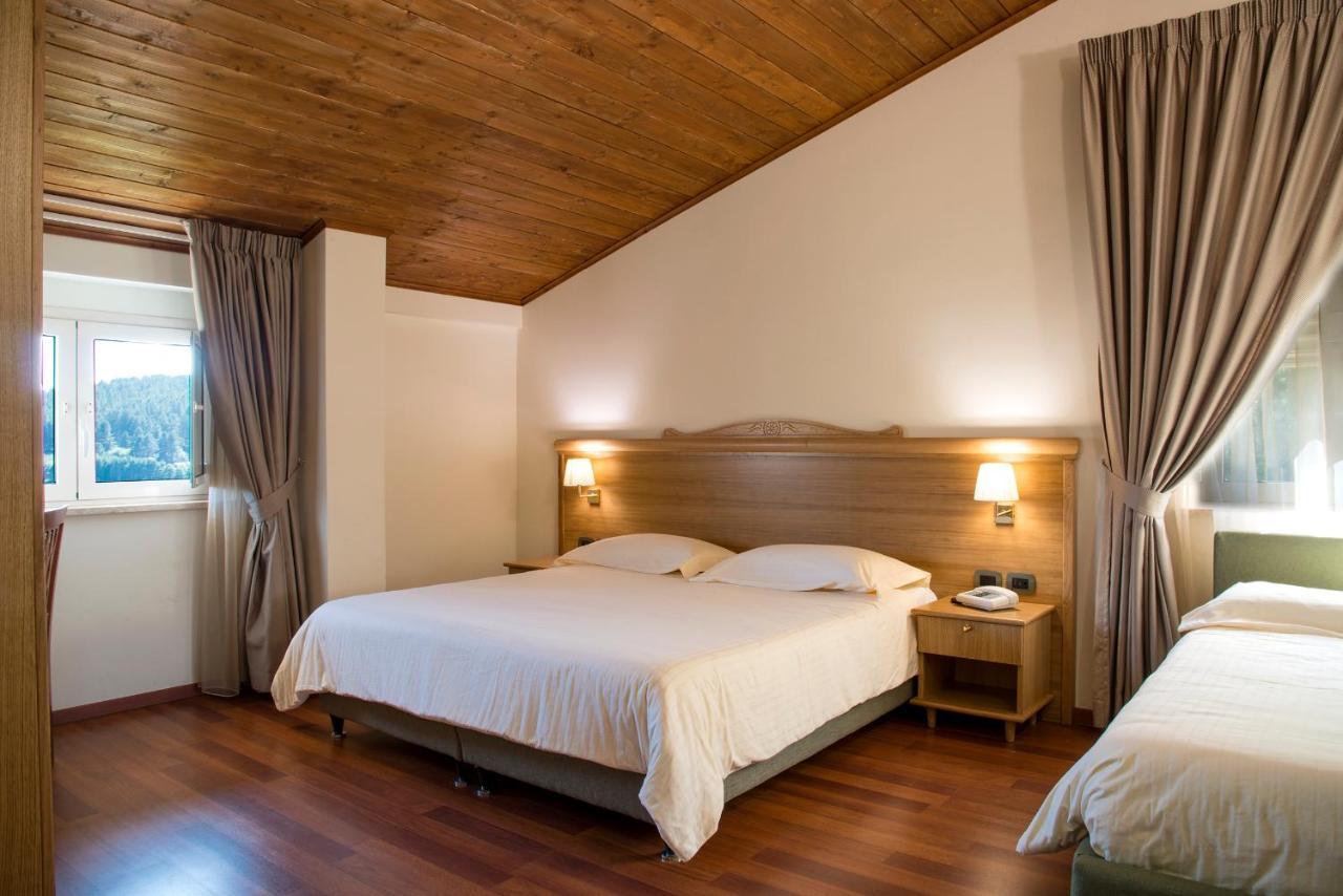 Hotel Park 108 Sport&Wellness Lorica Bagian luar foto