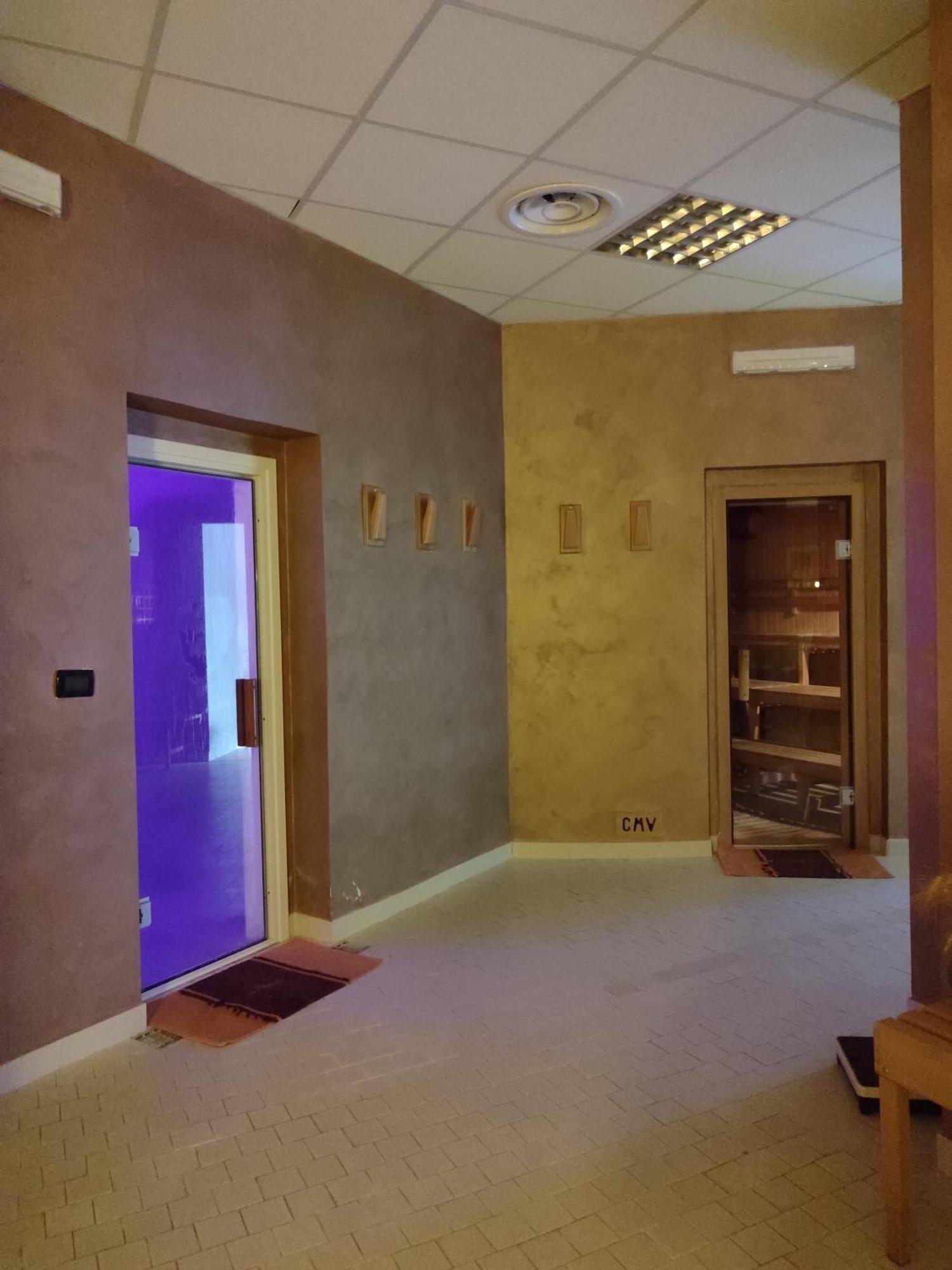 Hotel Park 108 Sport&Wellness Lorica Bagian luar foto