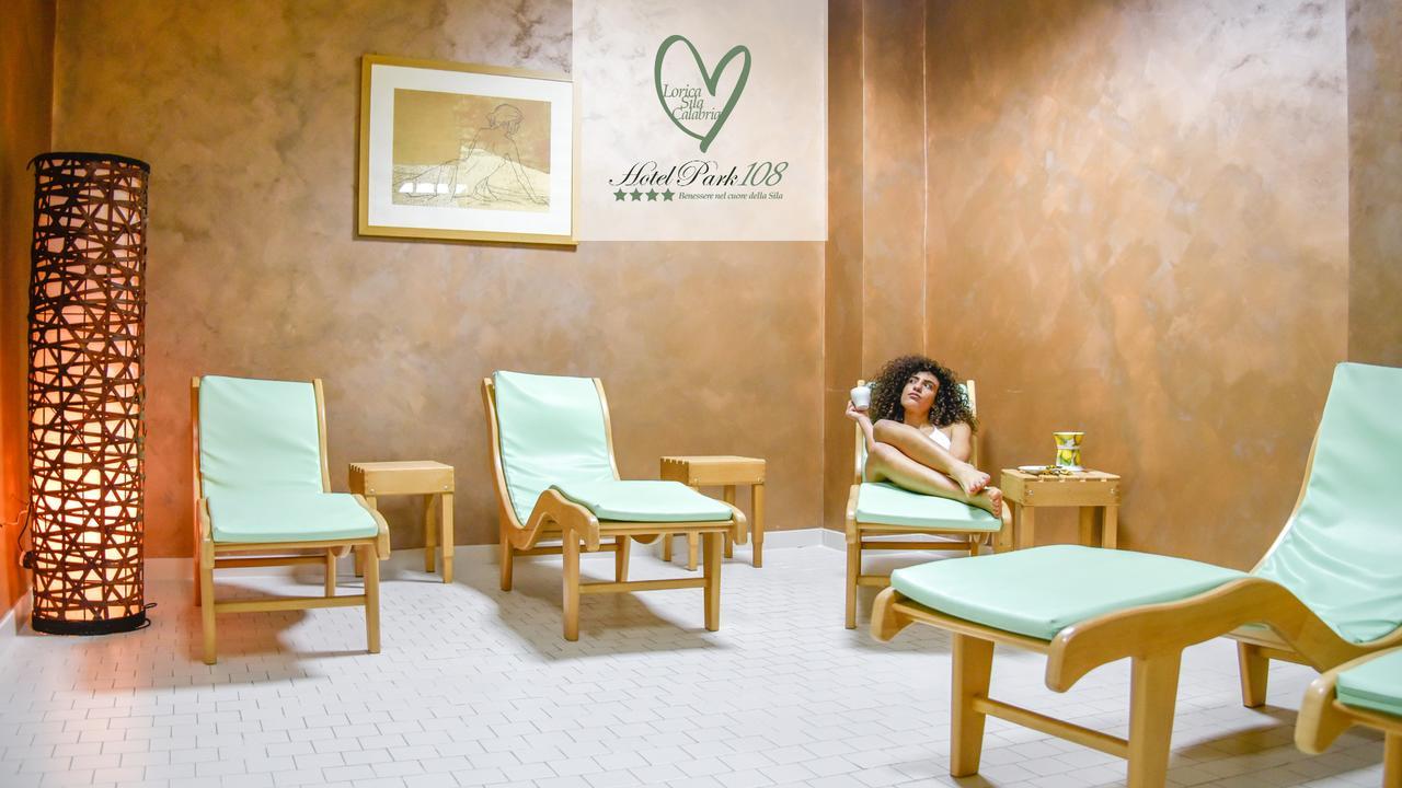 Hotel Park 108 Sport&Wellness Lorica Bagian luar foto