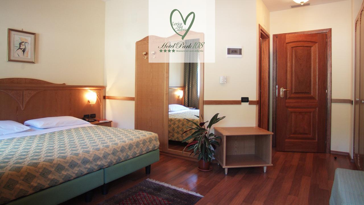 Hotel Park 108 Sport&Wellness Lorica Bagian luar foto